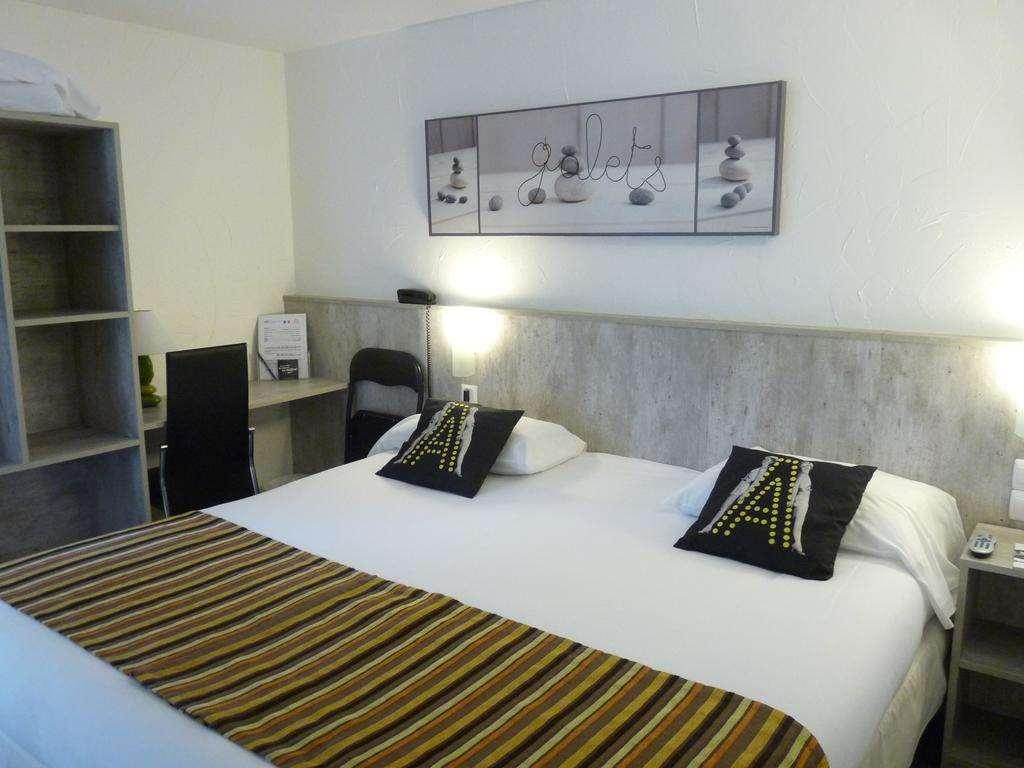 Brit Hotel Bosquet Carcassonne Cite חדר תמונה