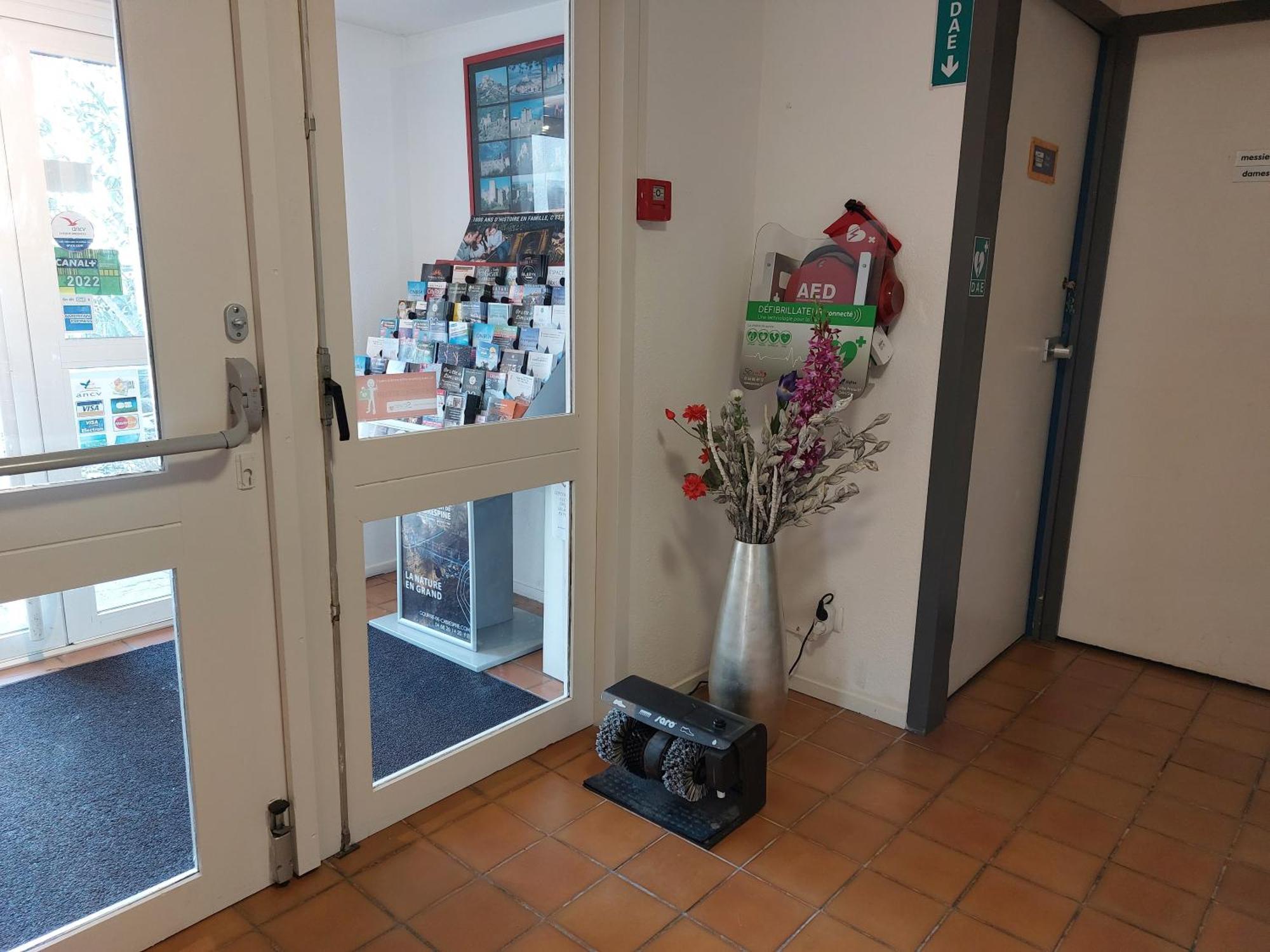 Brit Hotel Bosquet Carcassonne Cite מראה חיצוני תמונה