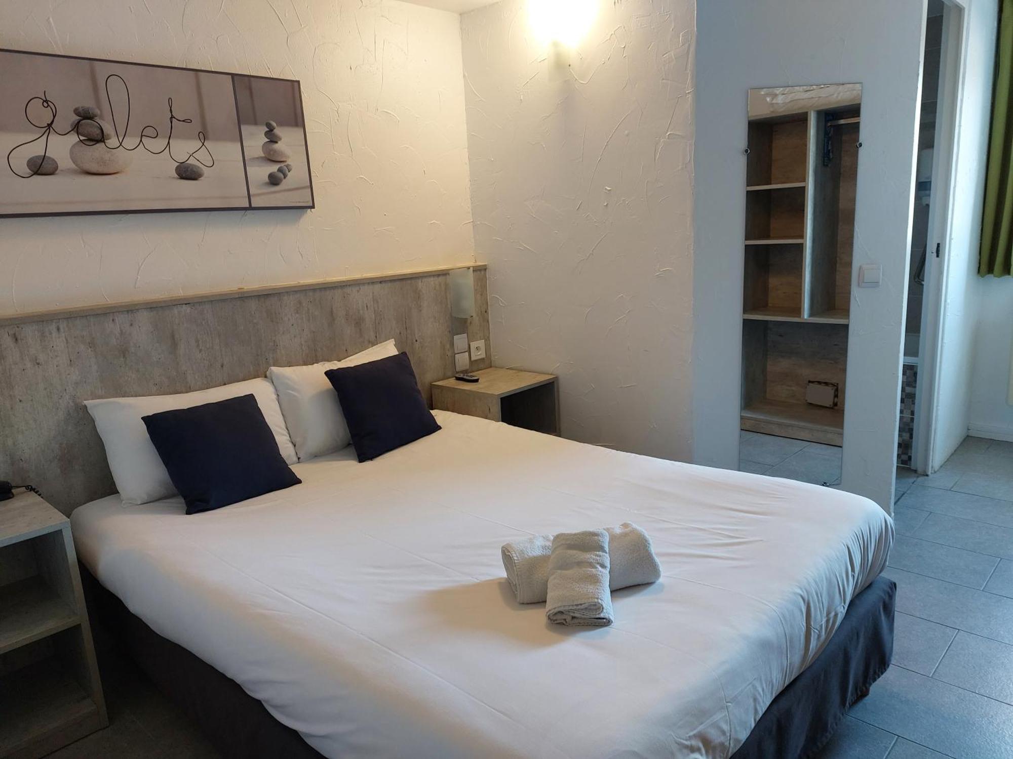 Brit Hotel Bosquet Carcassonne Cite מראה חיצוני תמונה
