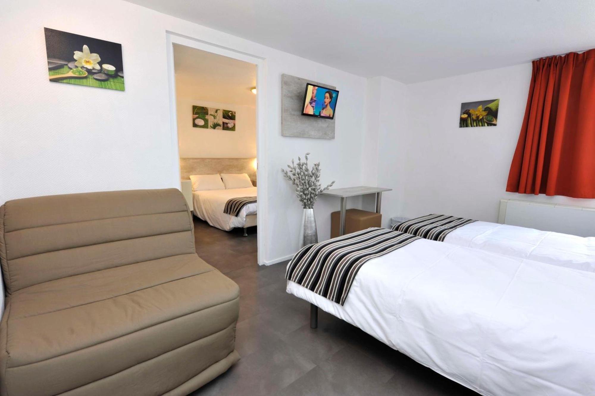 Brit Hotel Bosquet Carcassonne Cite מראה חיצוני תמונה